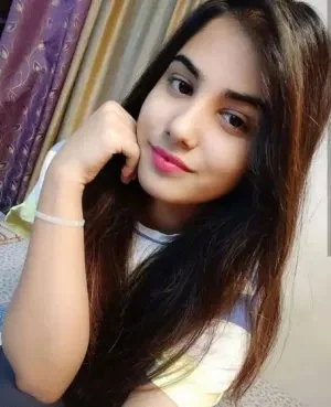 Afreen - Curvy & Seductive Escort Kanpur