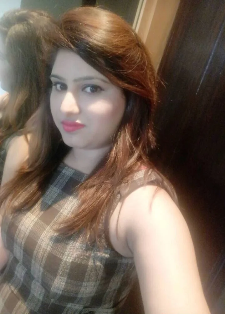 Mesmerizing Cheap Call Girl in Bhopal Give You Unlimited Service photo 3
