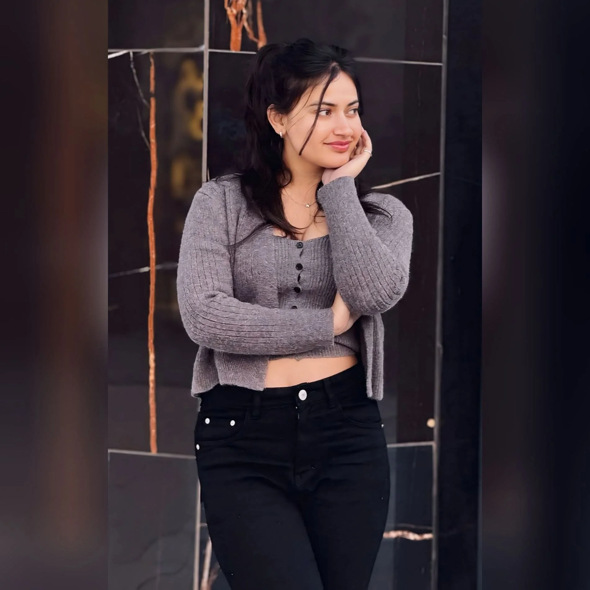 Various Types Model Escort Girl Service in Indore Spend Delicious Moment photo 2