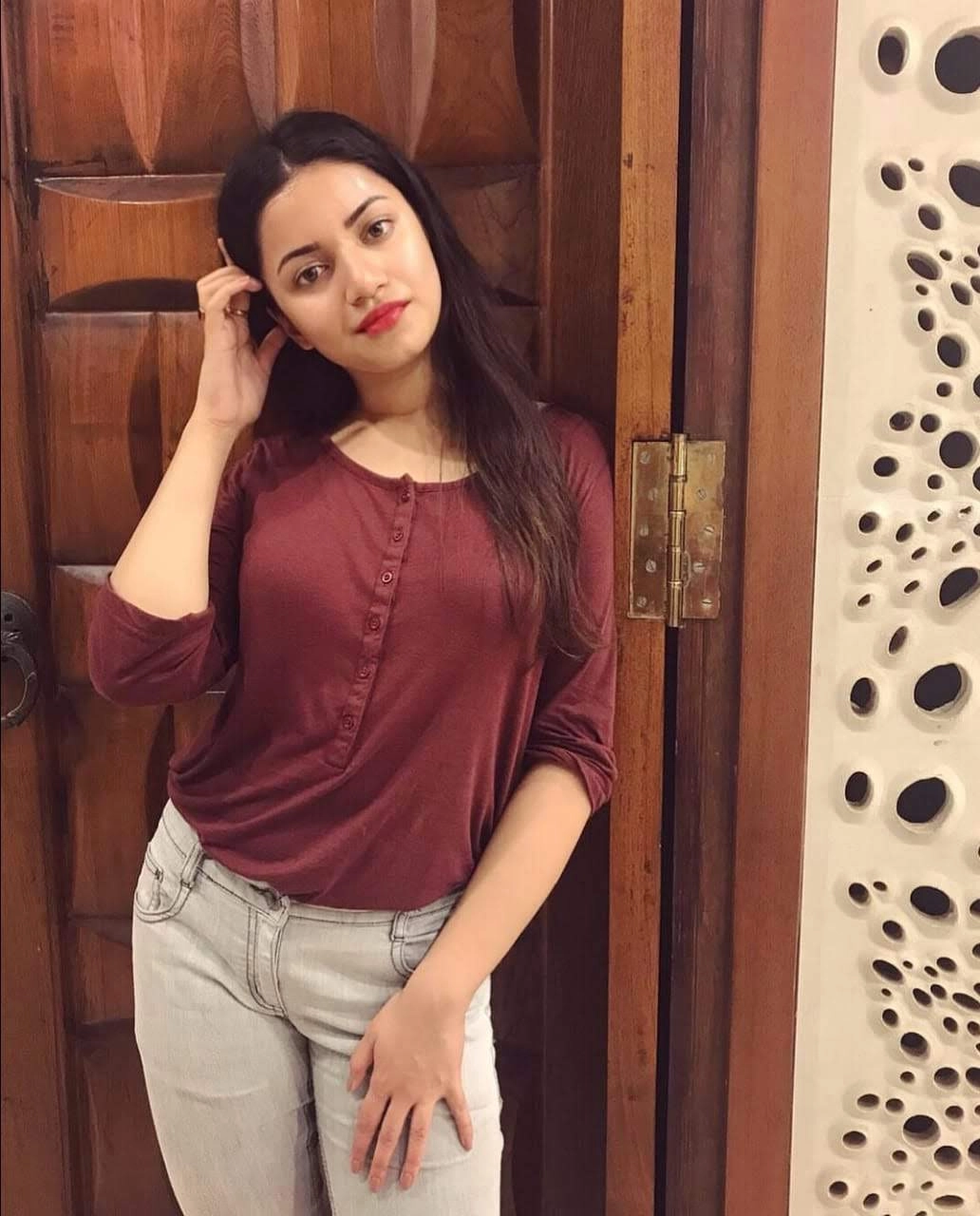 Royal Call Girls in Jalandhar Available for Full Night Enjoyment photo 2