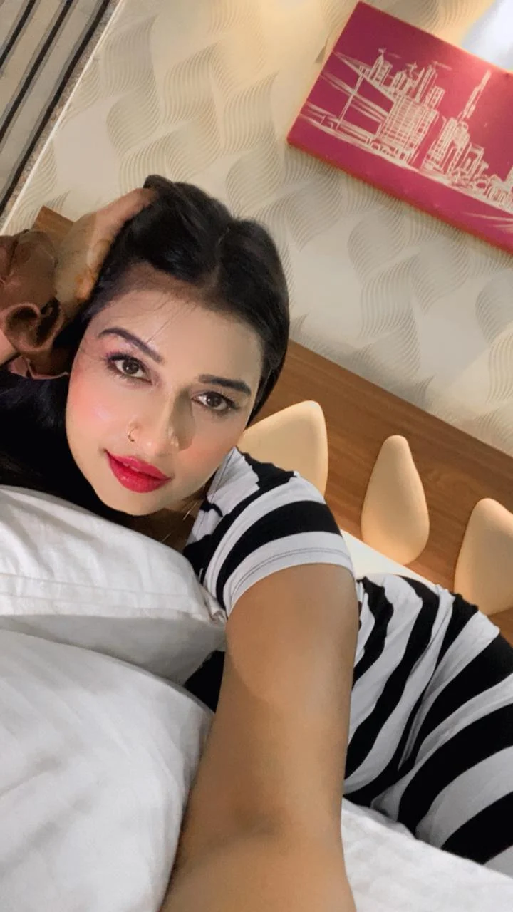 Most Incredible College Call Girl in Udaipur For Your Intimacy photo 2