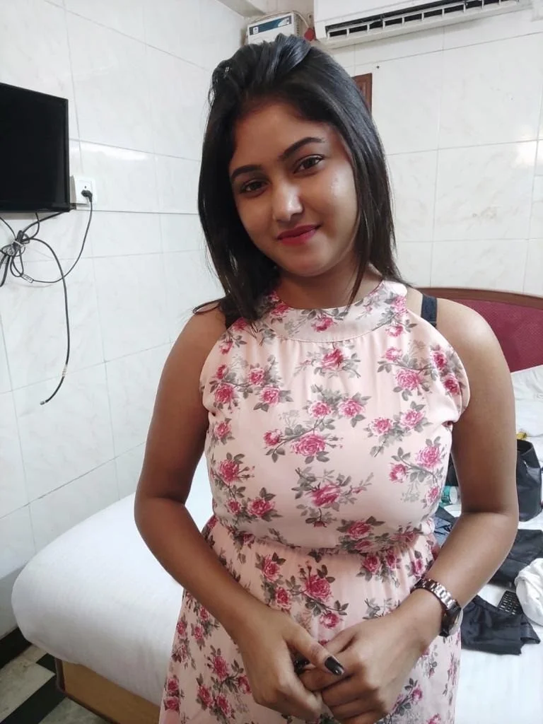 Get Phone Number and Safe Secure Service From Independent Call Girls in Lucknow photo 4