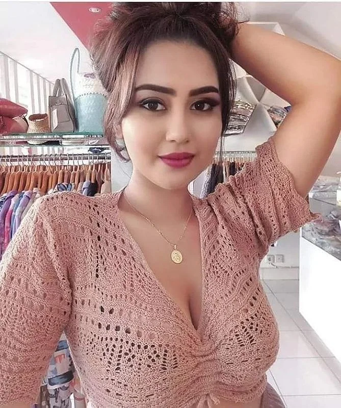 Private And Easy Meeting At Your Home Or Hotel With Independent Call Girl in Mumbai photo 2