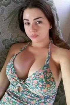 High Class Foreign Escort Girl Available in Ahmedabad at Affordable Rates photo 1