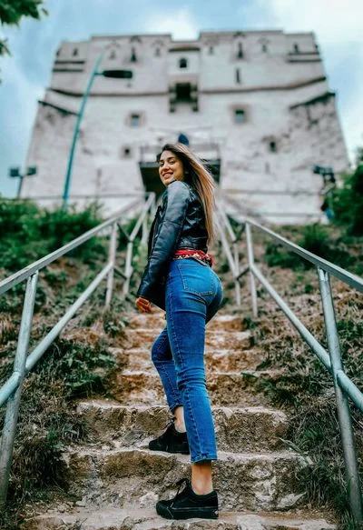 Make A Memorable Adventure Trip with Ahmedabad Royal Escort Girl photo 2
