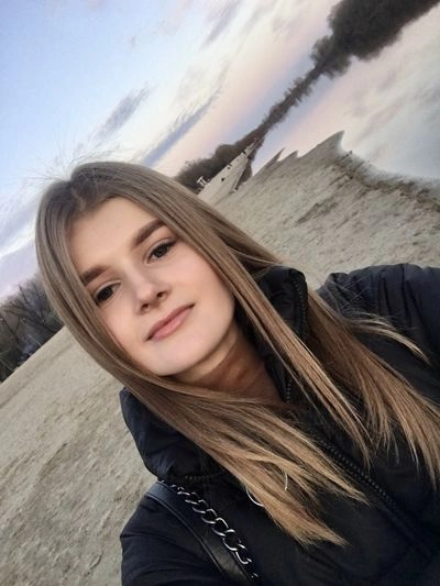 Young and Sexy Russian Escort Girl Here for Your Sexual Satisfaction photo 2